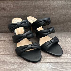 Vince Camuto 3.5inch heels with bow detail